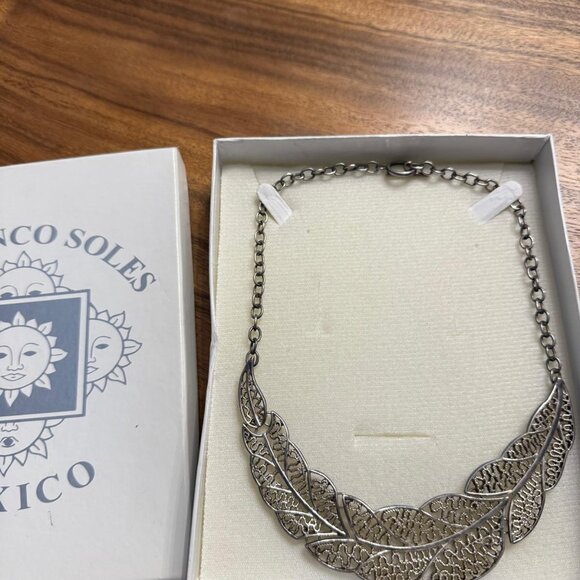 Mexican Silver Filigree Leaf Necklace - Picture 3 of 5